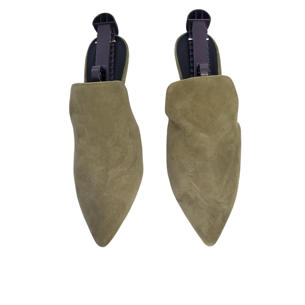 Natori Minh Olive Suede With Pointed Toe & Flared Sculptural Block Heel Size 10M